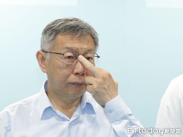 ▲▼民眾黨新北市長參選人黃國昌召開【讓新北更有型】競選形象影片公布暨新北市誓師大會記者會,民眾黨創黨主席柯文哲、新莊區市議員參選人陳世軒、中和區市議員參選人陳怡君、三重蘆洲市議員參選人陳彥廷、板橋區市議員參選人林子宇、汐止金山萬里區市議員參選人陳語倢、土城樹林三峽鶯歌區市議員參選人吳亞倫出席。(圖/記者湯興漢攝)
