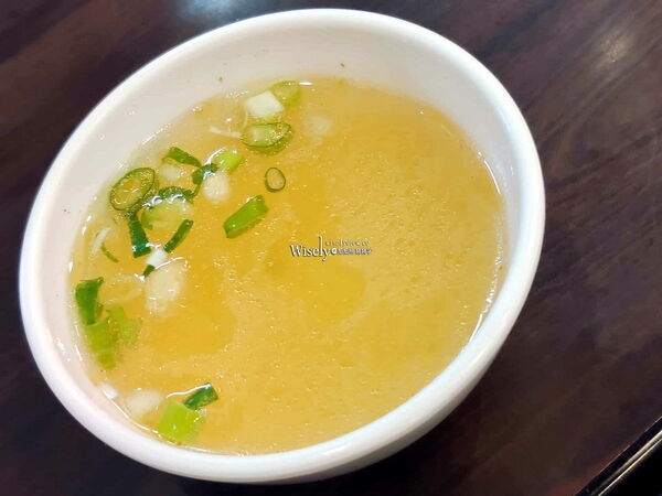 ▲▼滷肉腳。(圖/WISELY`S 拍拍照寫寫字授權提供)