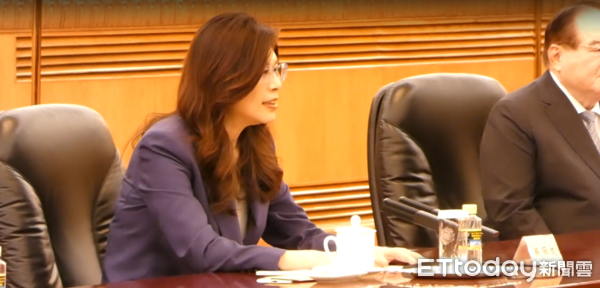 ▲▼國民黨主席鄭麗文與中共中央總書記習近平,在北京人民大會堂舉行歷史性會晤。(圖/記者陳冠宇攝)