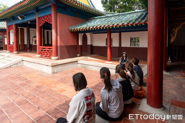 ▲台南老爺行旅攜手杏源珈琲推出「淨化走讀旅程」,以廟宇文化與巷弄故事帶領民眾深度體驗府城魅力。(記者林東良翻攝,下同)