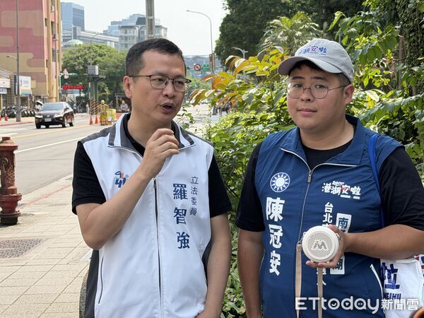 ▲▼國民黨立委羅智強幫內湖南港議員參選人陳冠安站台。(圖/記者陳家祥攝)