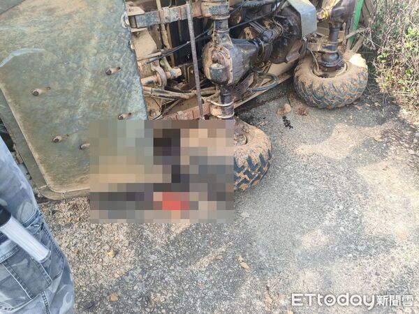 ▲▼南投埔里4月11日下午農用噴藥車翻覆,35歲移工被壓送醫前已死亡。(圖/記者高堂堯翻攝)
