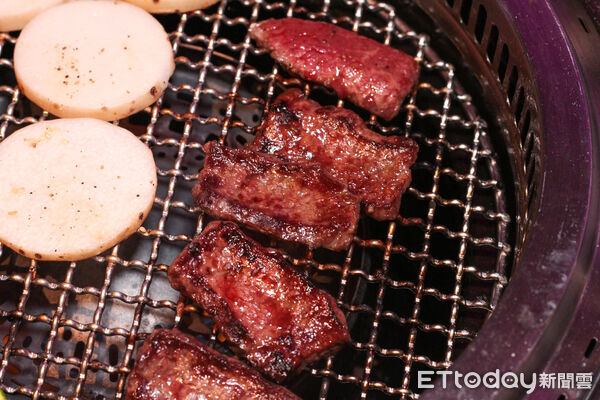 ▲春囍×國秀×Bar T.C.R.C三強聯手 熟成燒肉Meat cute進駐高流。(圖/記者黃士原攝)