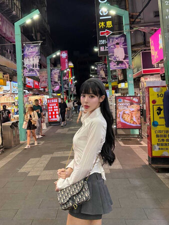 娛樂報報/韓啦啦隊女神車榮玹再訪台 揪宋旼校共享下工小確幸
