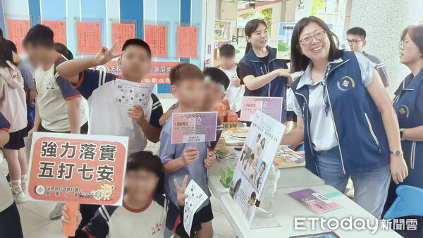 ▲屏東執行分署在恆春國小進行防詐宣導。(圖/屏東執行分署提供)