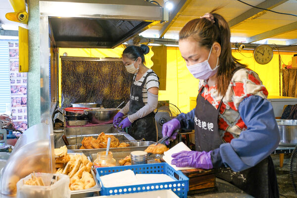 ▲▼白沙屯10間小吃美食。(圖/部落客飛天璇的口袋授權提供)
