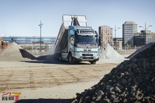 續航力最高 700 公里 Volvo Trucks 推全新電動卡車系列