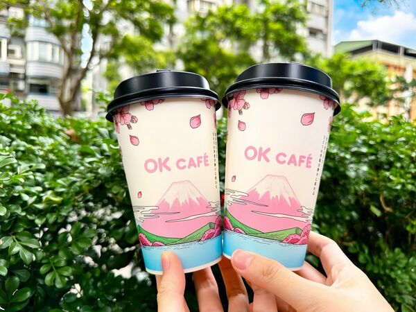 ▲▼OKmart旗下OKCAFE攜手台灣在地茶品牌「茶敬茶」,推出春季聯名現泡茶系列。(圖/業者提供)