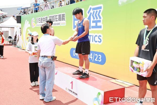 ▲▼門諾醫院導入「運動防護」專業,攜手花蓮在地物理治療師及外地專業團隊,共同推動運動防護。(圖/門諾醫院提供,下同)