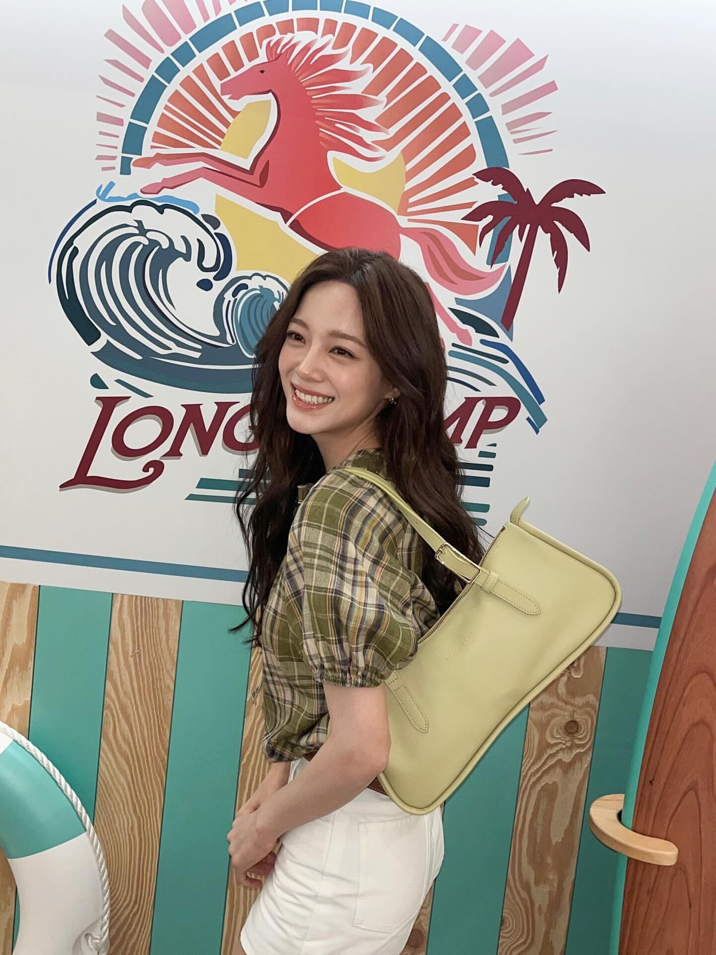 ▲▼ Longchamp 。(圖/品牌提供、翻攝IG)