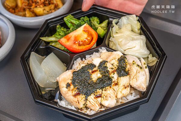 ▲▼森碳柴燒餐盒。(圖/部落客虎麗笑嗨嗨授權提供)