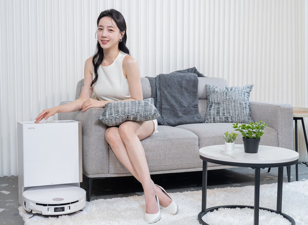 ▲MOVA掃拖機器 MOBIUS 60登台。(圖/業者提供)