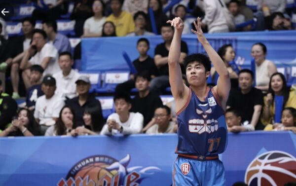 ▲CBA四川男籃「跨季47連敗」,本季42戰全敗創史上最慘紀錄。(圖/翻攝自球隊微博)