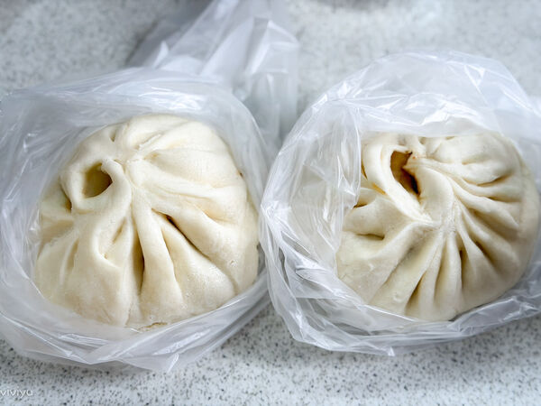 ▲▼妙口四神湯肉包。(圖/VIVIYU小世界授權提供)