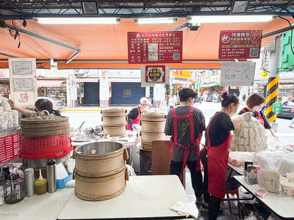 ▲▼妙口四神湯肉包。(圖/VIVIYU小世界授權提供)