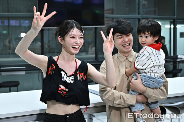 ▲▼日本AV女優瀨戶環奈探班ETtoday。(圖/記者李毓康攝)