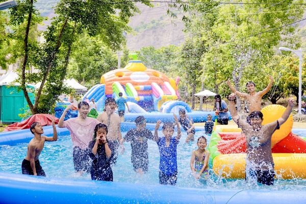 ▲▼六龜寶來山城水樂園。(圖/高雄市觀光局提供)