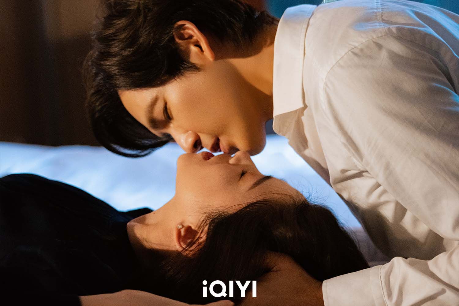 ▲《蜜語紀》由鍾漢良、朱珠、經超、李夢主演。(圖/愛奇藝國際版提供)