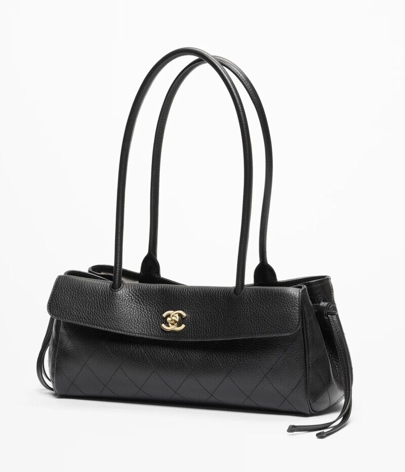 「長柄東西包」春夏必備5款推薦!高允貞同款Chanel、LV潛力新包,輕奢到精品一次收齊