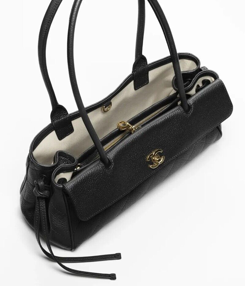 「長柄東西包」春夏必備5款推薦!高允貞同款Chanel、LV潛力新包,輕奢到精品一次收齊