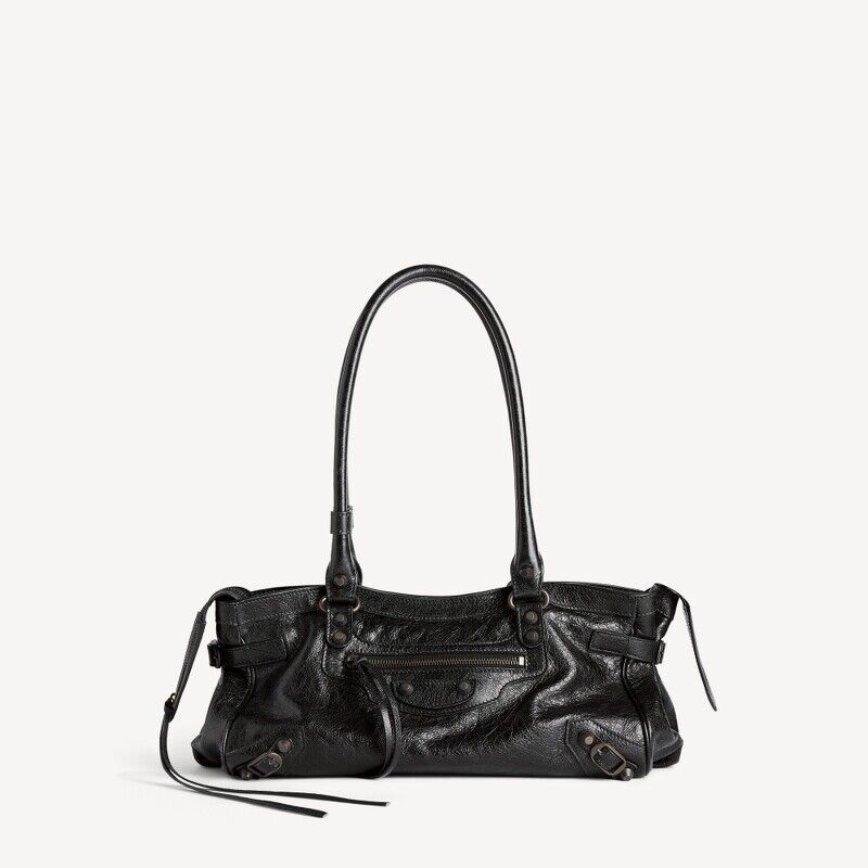 「長柄東西包」春夏必備5款推薦!高允貞同款Chanel、LV潛力新包,輕奢到精品一次收齊