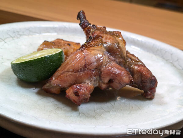 ▲東京懷石料理名店「山崎」台灣分店菜色。(圖/記者黃士原攝)