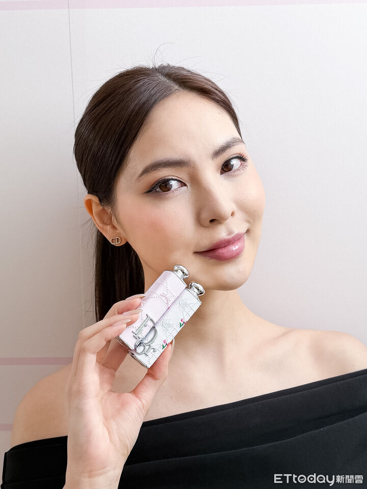 ▲DIOR,Jonathan Anderson,fwee,迪奧,試開箱,唇彩,彩妝。(圖/記者李薇攝、品牌提供)