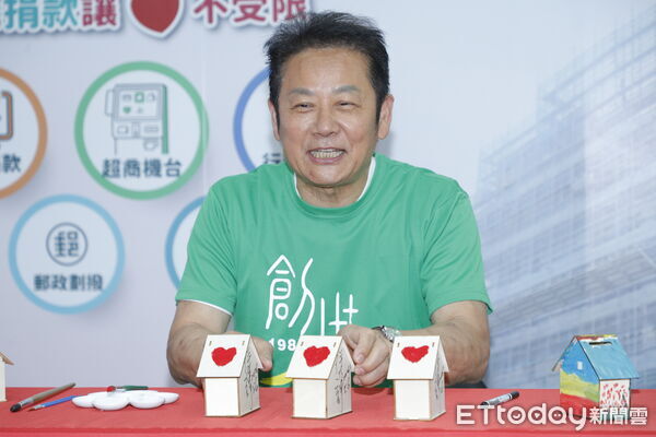 ▲▼徐乃麟挺嘉義建院「快、狠、準」創世基金會記者會。(圖/記者湯興漢攝)