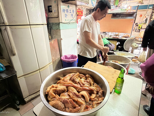 ▲▼黃石市場紅燒肉。(圖/部落客VIVIYU小世界授權提供)