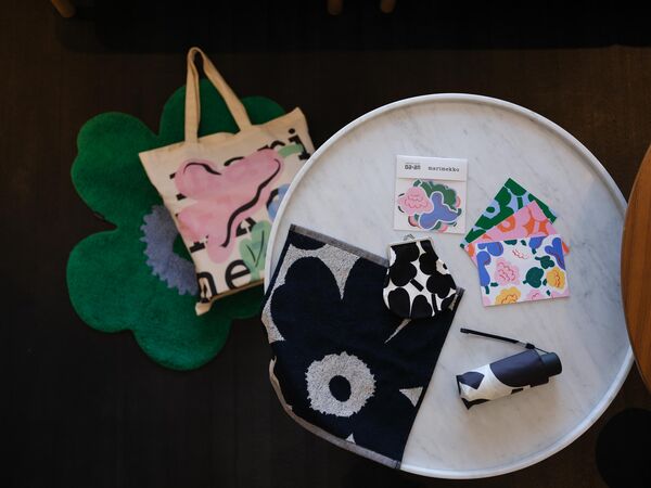 ▲金普頓大安與芬蘭設計品牌Marimekko合推期間限定「仲夏花漾藝境 Stay in Bloom」主題房。(圖/業者提供)