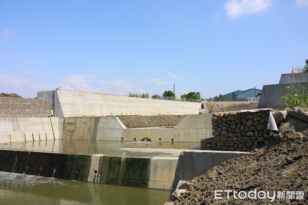 ▲▼ 中央視察嘉義治水工程引爆爭端 補助經費淪「行政倫理」攻防戰 。(圖/記者翁伊森翻攝)