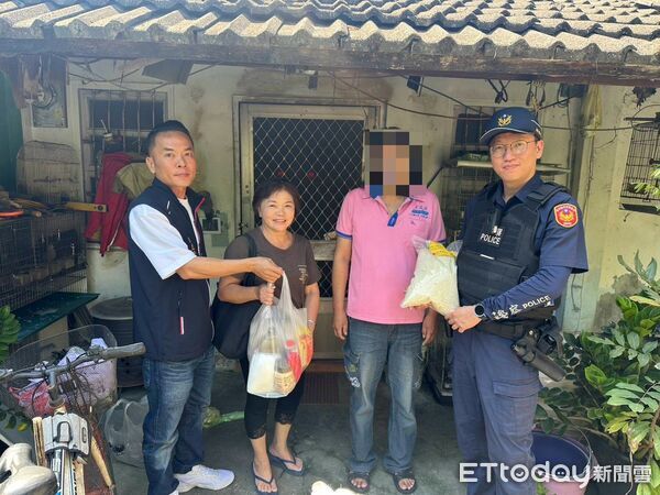 ▲里港警方結合宮廟、善心人士助張姓男子。(圖/記者陳崑福翻攝)