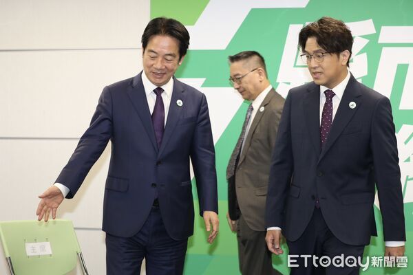 ▲▼民進黨徵召沈伯洋代表民進黨參選台北市長提名記者會,總統兼黨主席賴清德出席。(圖/記者劉耿豪攝)