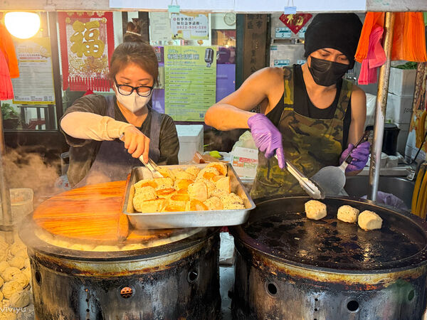 ▲▼黃石市場素食水煎包。(圖/VIVIYU小世界授權提供)