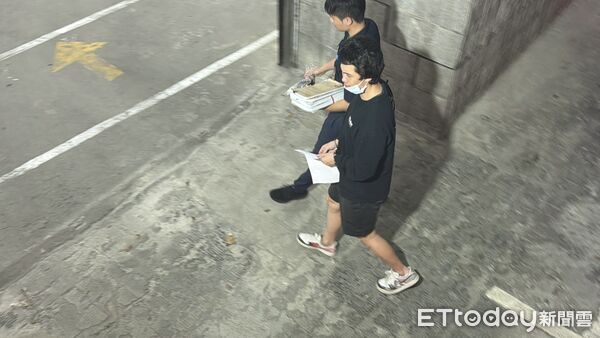 孫安佐涉槍砲、公共危險遭聲押禁見！「上銬下囚車」畫面曝光