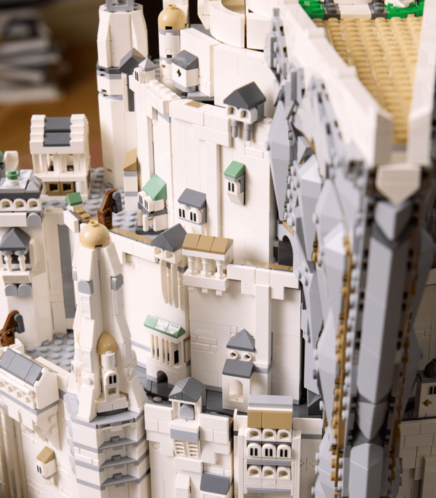 ▲樂高《LEGO Icons The Lord of the Rings:米那斯提力斯》套組。(圖/翻攝樂高全球官網)