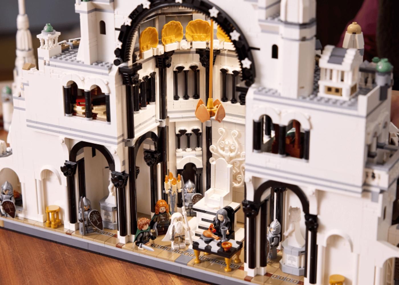 ▲樂高《LEGO Icons The Lord of the Rings:米那斯提力斯》套組。(圖/翻攝樂高全球官網)