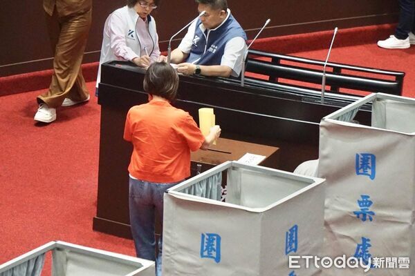 ▲▼彈劾總統案又扯習近平 柯志恩狠酸:民進黨沒共產黨就不會選舉。(圖/記者賴文萱翻攝)