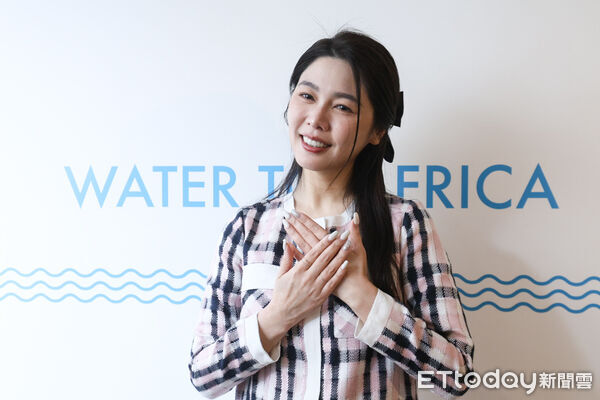 ▲白家綺出席《阿松與阿暖》媒體茶敘。(圖/記者林敬旻攝)