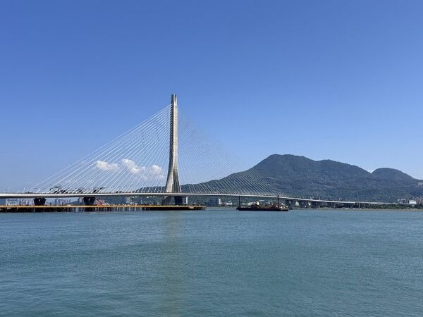 ▲八里左岸單車小旅行正夯。(圖/新北市漁業處提供)