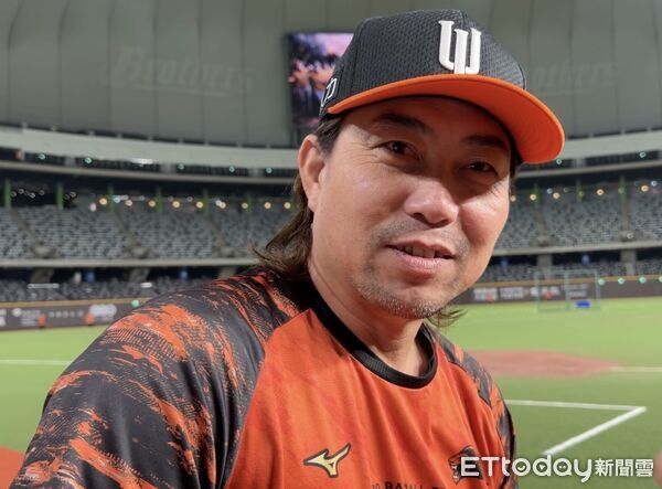 ▲平野惠一、林岳平 。(圖/記者王真魚攝)