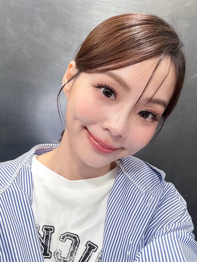 45歲狀態太驚人!孫淑媚逆齡妝容3大重點解析,韓系逆齡妝容美到像女團
