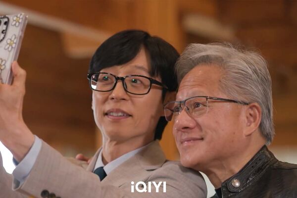 ▲▼ 黃仁勳秉持「100%人生哲學」:真心盼別人成功! 5段金句點醒眾人。(圖/愛奇藝國際版提供)