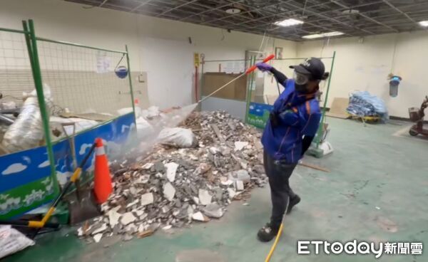 ▲▼高雄市立民生醫院爆發本土登革熱群聚。(圖/記者許宥孺翻攝)