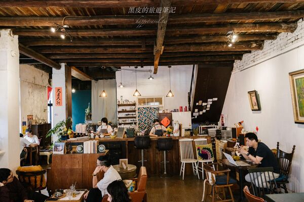 ▲▼角公園咖啡 Triangle Garden Cafe。(圖/部落客黑皮的旅遊筆記授權提供)
