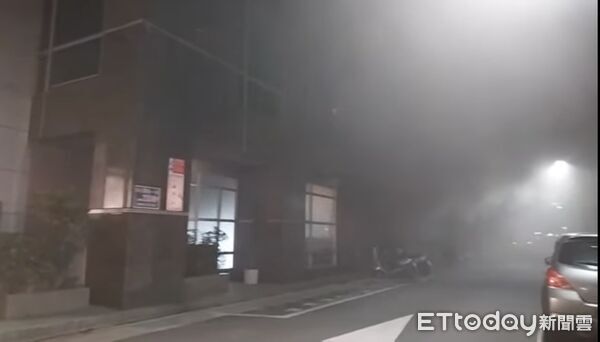 ▲▼北市大安區SPA館火警 23人逃命1送醫。(圖/記者黃彥傑翻攝)