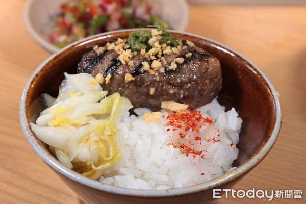 ▲▲挽肉與米(挽肉と米)台中店。。(圖/記者黃士原攝)