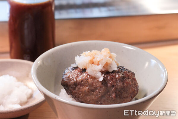 ▲▲挽肉與米(挽肉と米)台中店。。(圖/記者黃士原攝)