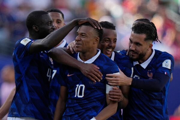 ▲姆巴佩(Kylian Mbappe)梅開二度,率領法國以3比1擊敗塞內加爾。(圖/達志影像/美聯社)