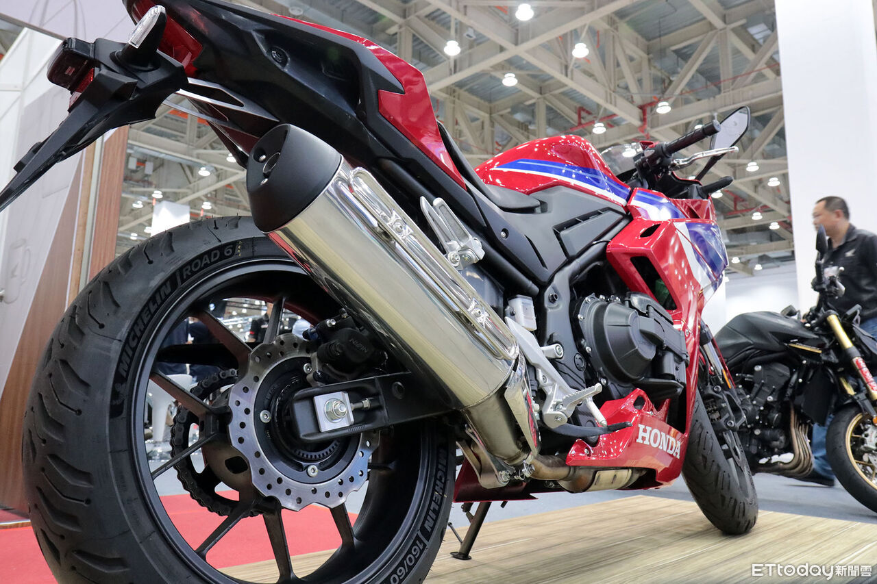 ▲Honda「CBR500R電子離合器版」實車搶先看!開價30.9萬第3季交車。(圖/記者張慶輝攝)